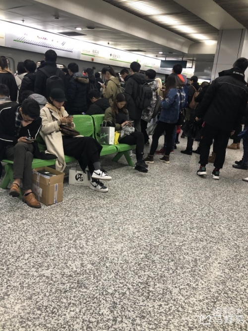 拥挤的是什么意思拥挤-第3张图片