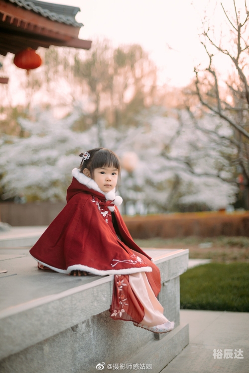 小幼女小幼女成长记