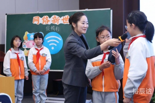57112.com57112.com，探索数字时代的网络新世界-第2张图片