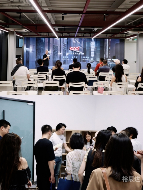3d白天鹅图库最快3D白天鹅图库，探索美丽与艺术的瑰宝-第2张图片