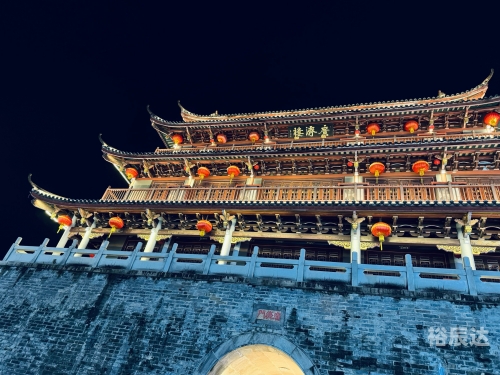 潮汕话剧牌坊街的故事的视频潮汕话剧，方言的艺术魅力-第2张图片