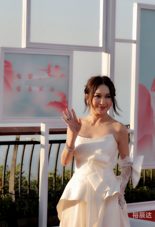 蔡少芬预言，星光璀璨的未来-第2张图片
