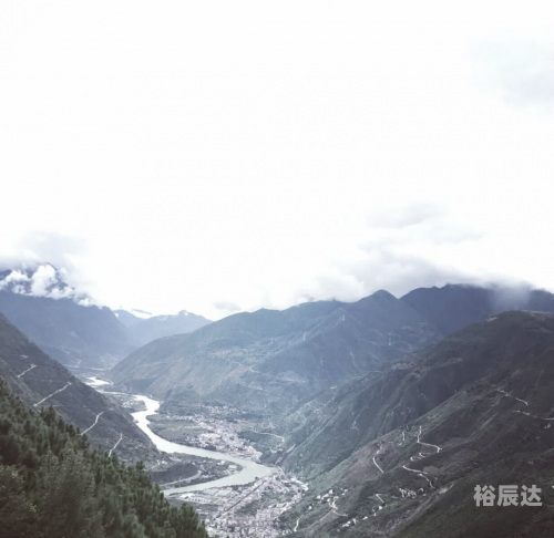 川藏公路自驾游危险吗川藏公路自驾之旅-第2张图片