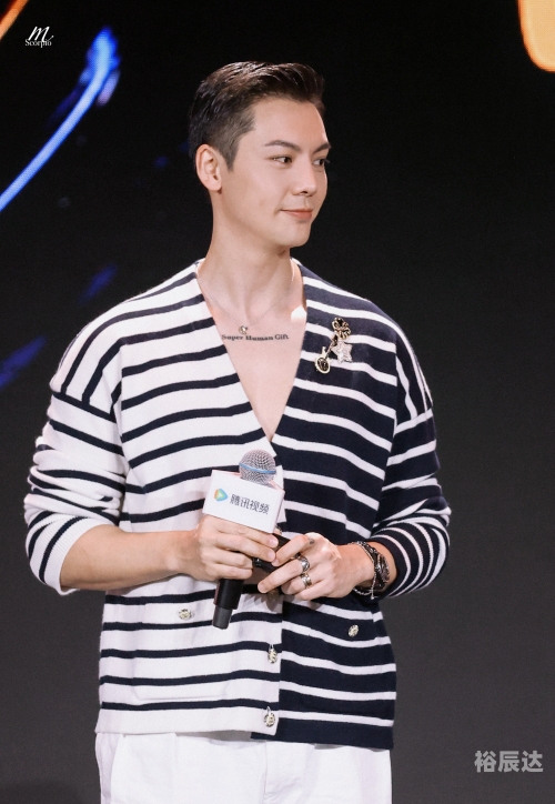陈伟霆演的鸭的电影名字有哪些鸭之电影，陈伟霆演绎的魅力传奇-第1张图片