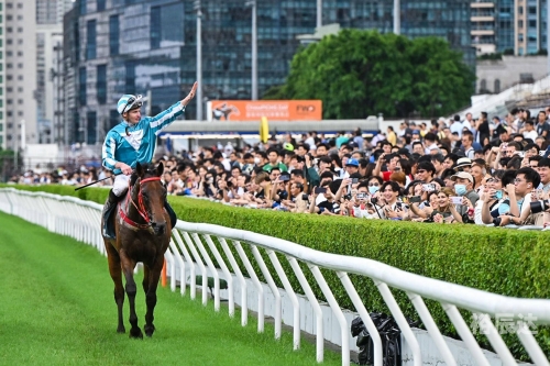 今天香港开特马盛况-第1张图片