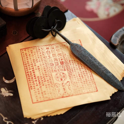 龙票价格龙票价格，市场动态与影响因素-第1张图片