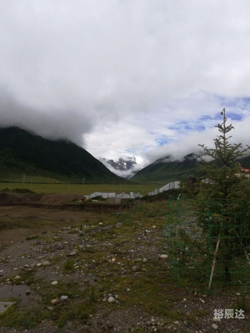 甘孜旅游甘孜旅游攻略