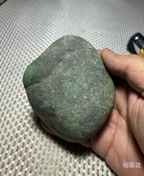 薄水料翡翠，翡翠中的珍品-第3张图片