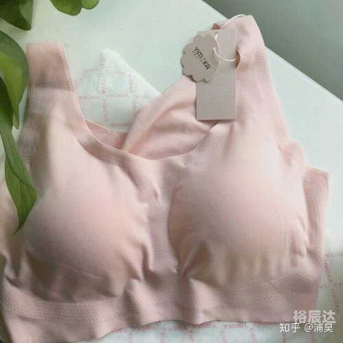 伊茉卡内衣是几线品牌伊茉卡，璀璨星途的少女-第3张图片