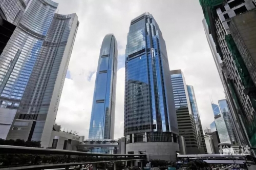 2020年香港今晚开奖结果2020年香港今晚开奖结果揭晓，幸运与悬念交织-第2张图片