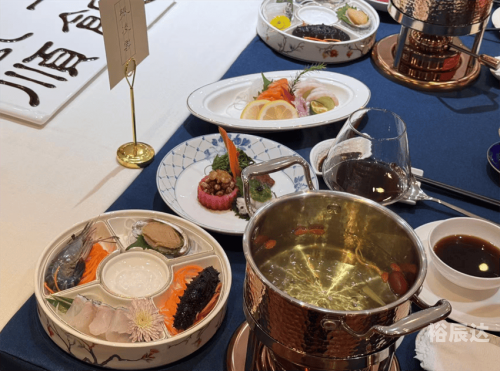 金海岸演艺大舞台，璀璨璀璨的艺术盛宴-第2张图片