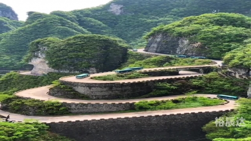 天门山盘山公路天门山盘山公路之旅-第2张图片