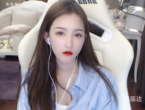 斗鱼tv阿怡斗鱼TV阿怡，直播界的璀璨明星