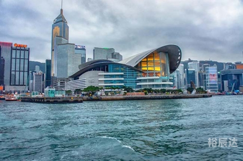 2020年香港今晚开奖结果查询第5期2020年香港今晚开奖结果揭晓，幸运与悬念交织-第1张图片