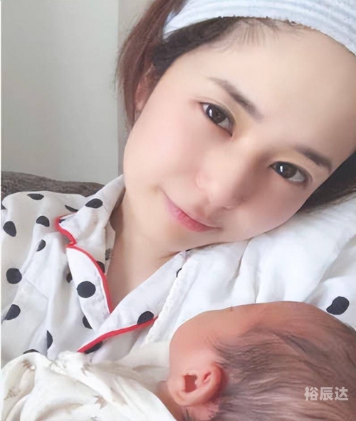 苍井空口吐粘液图片揭秘-第3张图片