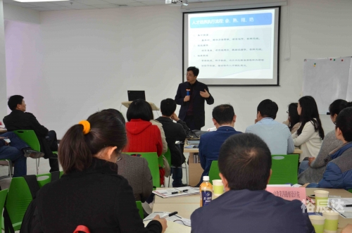 真彩人才市场真彩人才市场，汇聚人才，共创未来