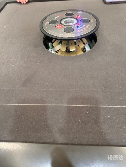 丹阳棋牌中心丹阳棋牌中心，棋牌游戏的乐园
