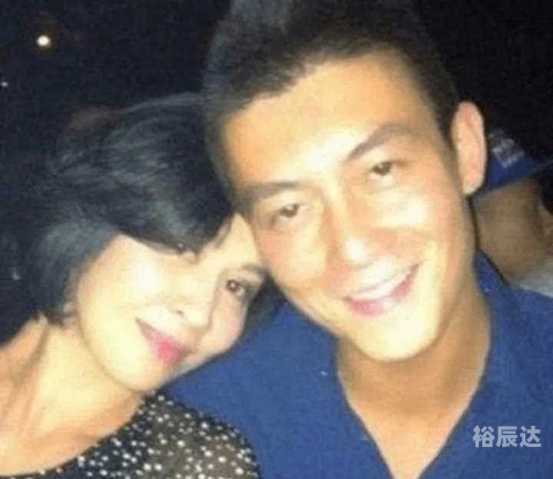 陈冠希与阿娇陈冠希与阿娇，风华绝代的一对-第2张图片