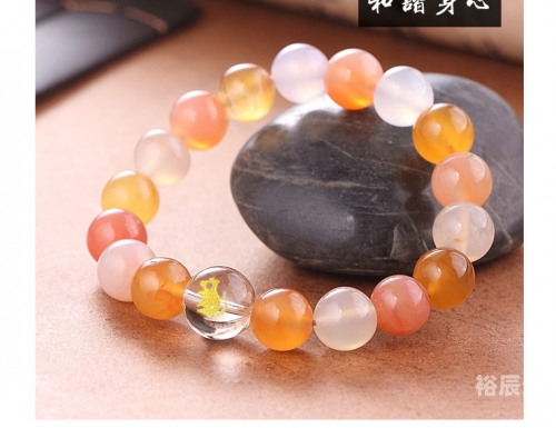出水芙蓉打一个生肖数字出水芙蓉打生肖-第2张图片