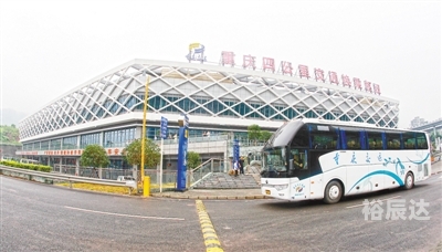 上饶长途汽车站上饶长途汽车站，便捷交通的枢纽