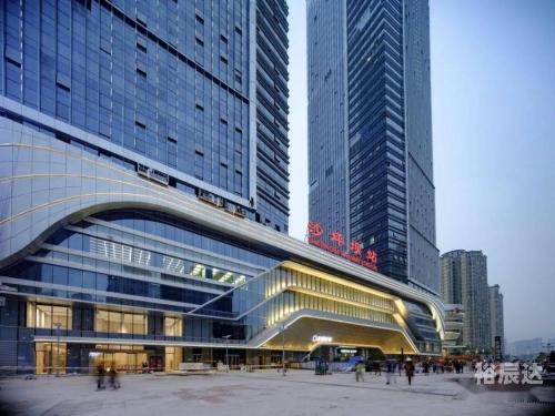 六盘水汽车站，交通枢纽与城市门户-第1张图片