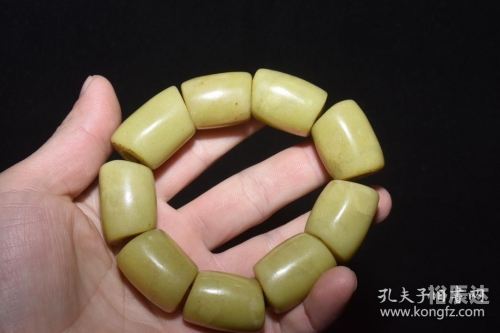 黄玉手链黄玉手链，璀璨璀璨的珠宝之美