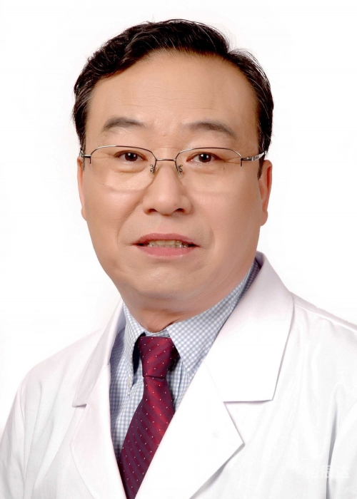 顾欣怡，优雅与智慧并存的女子