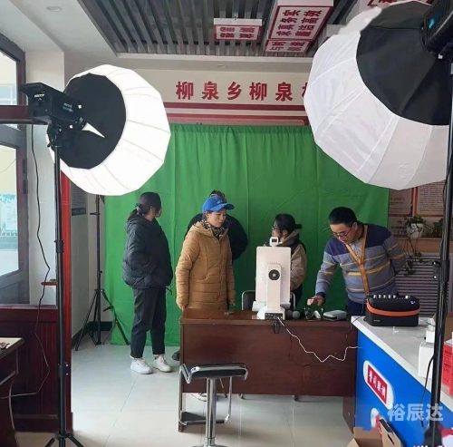 现场主播，直播时代的引领者
