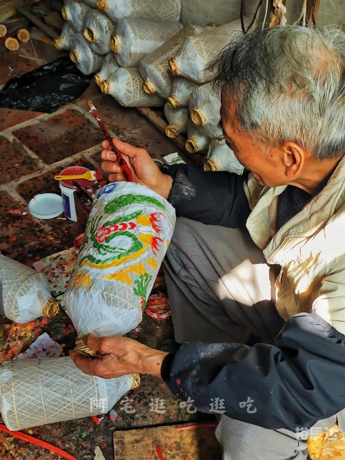 龙虎彩票玩法说明介绍龙虎赢钱的吉彩家娱乐，沉浸其中，体验无限-第2张图片