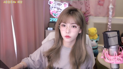 斗鱼tv阿怡斗鱼TV阿怡，直播界的璀璨明星