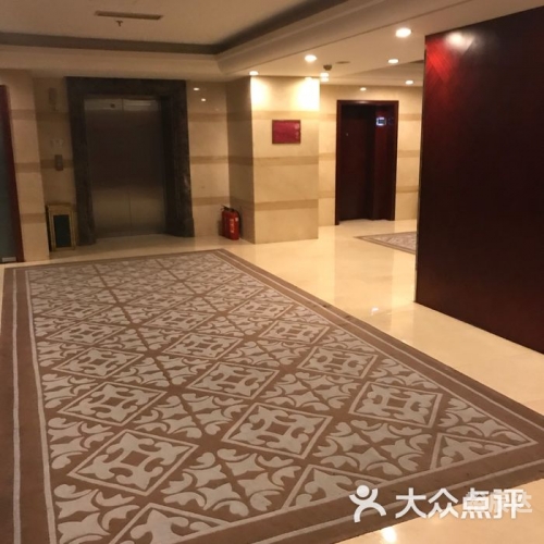 华人大酒店地址华人城地址概述
