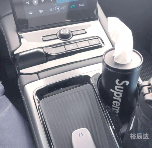 蔚来es8价格蔚来ES8价格解析
