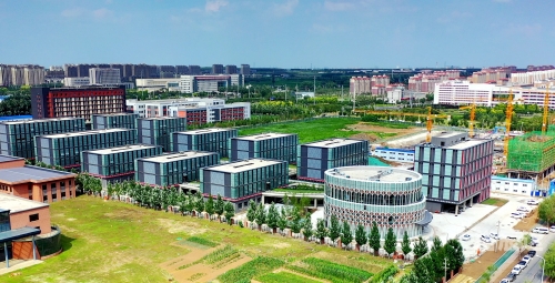 蓝色换日线蓝色换日线，探索市场的新篇章