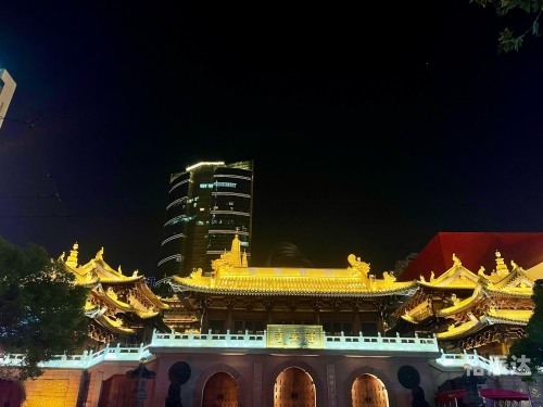 香港52479金，璀璨辉煌的投资宝地
