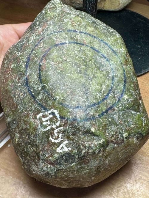 冰种翡翠原石鉴定图冰种翡翠原石鉴定-第2张图片