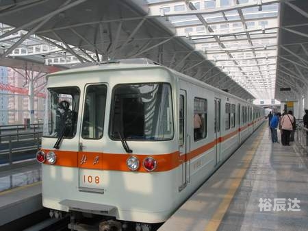 北京城铁北京城铁，城市交通的新篇章-第1张图片