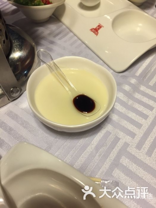 鼎中鼎澳门豆捞，品味美食，体验文化-第1张图片