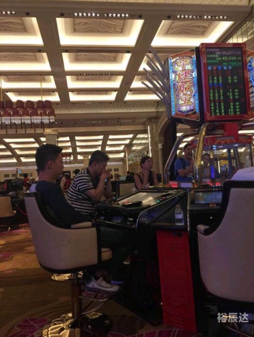 今天澳门晚上出什么马是单还是双今天澳门晚上有什么马？