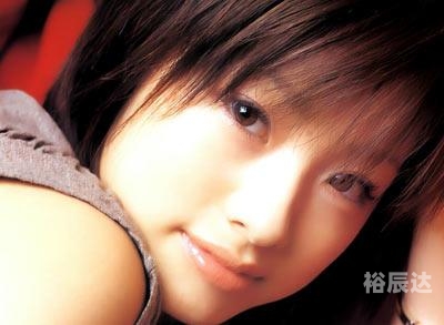 最新女优最新女优，引领演艺界新风尚-第3张图片