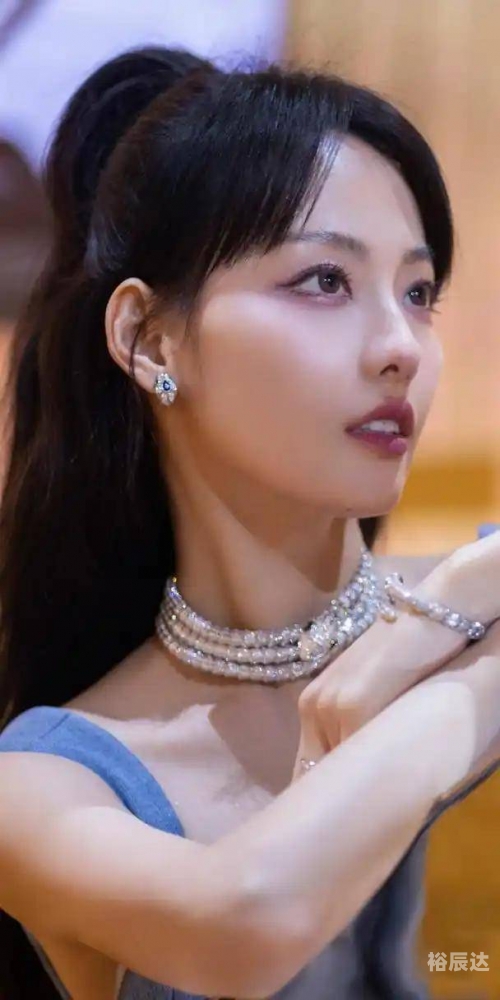 多盈娱乐197903多盈娱乐，娱乐产业的璀璨之星-第1张图片