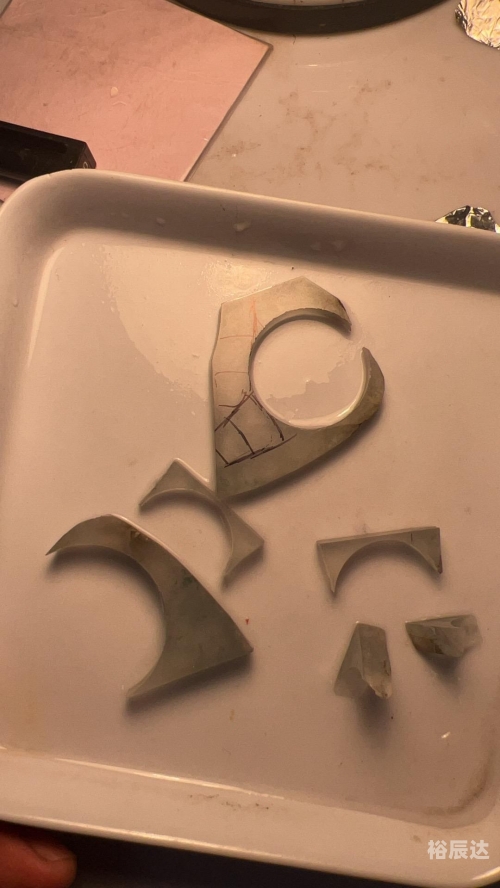 薄水料翡翠，翡翠中的珍品-第1张图片