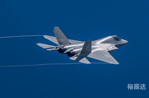 鹰击长空2鹰击长空2，探索天空的壮丽与挑战-第3张图片